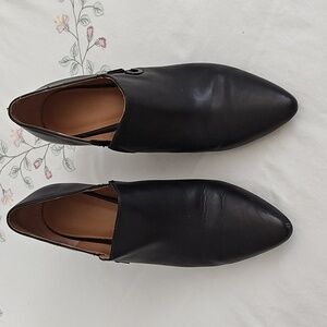 Calvin Klein Black Leather Women's Shoes